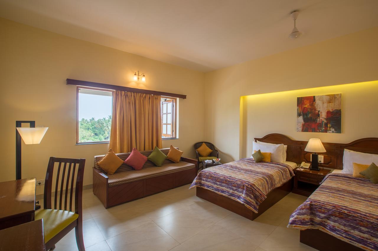 Viva Hotel Near Madgaon Railway Station Exteriör bild