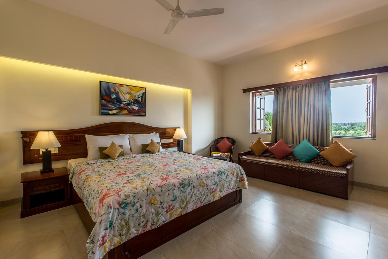 Viva Hotel Near Madgaon Railway Station Exteriör bild