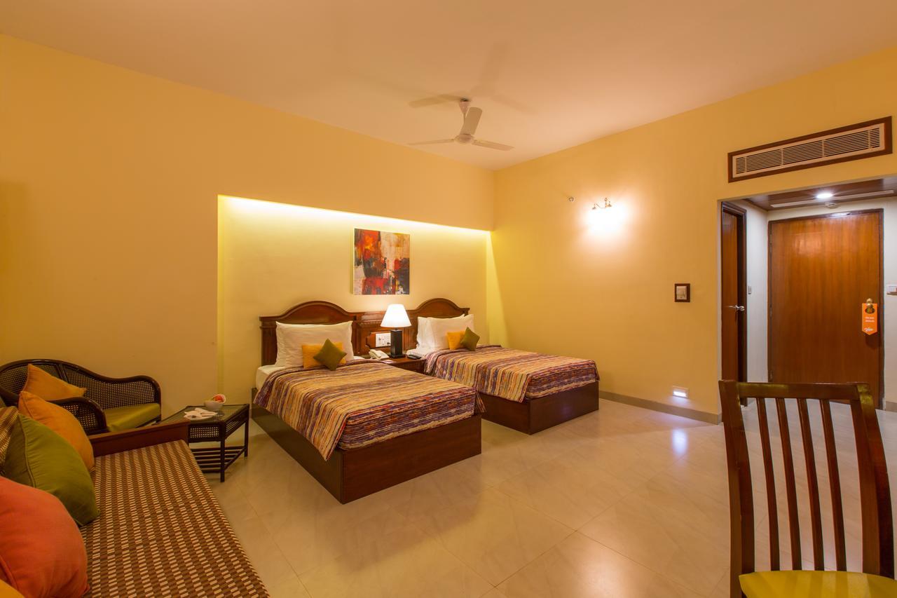 Viva Hotel Near Madgaon Railway Station Exteriör bild