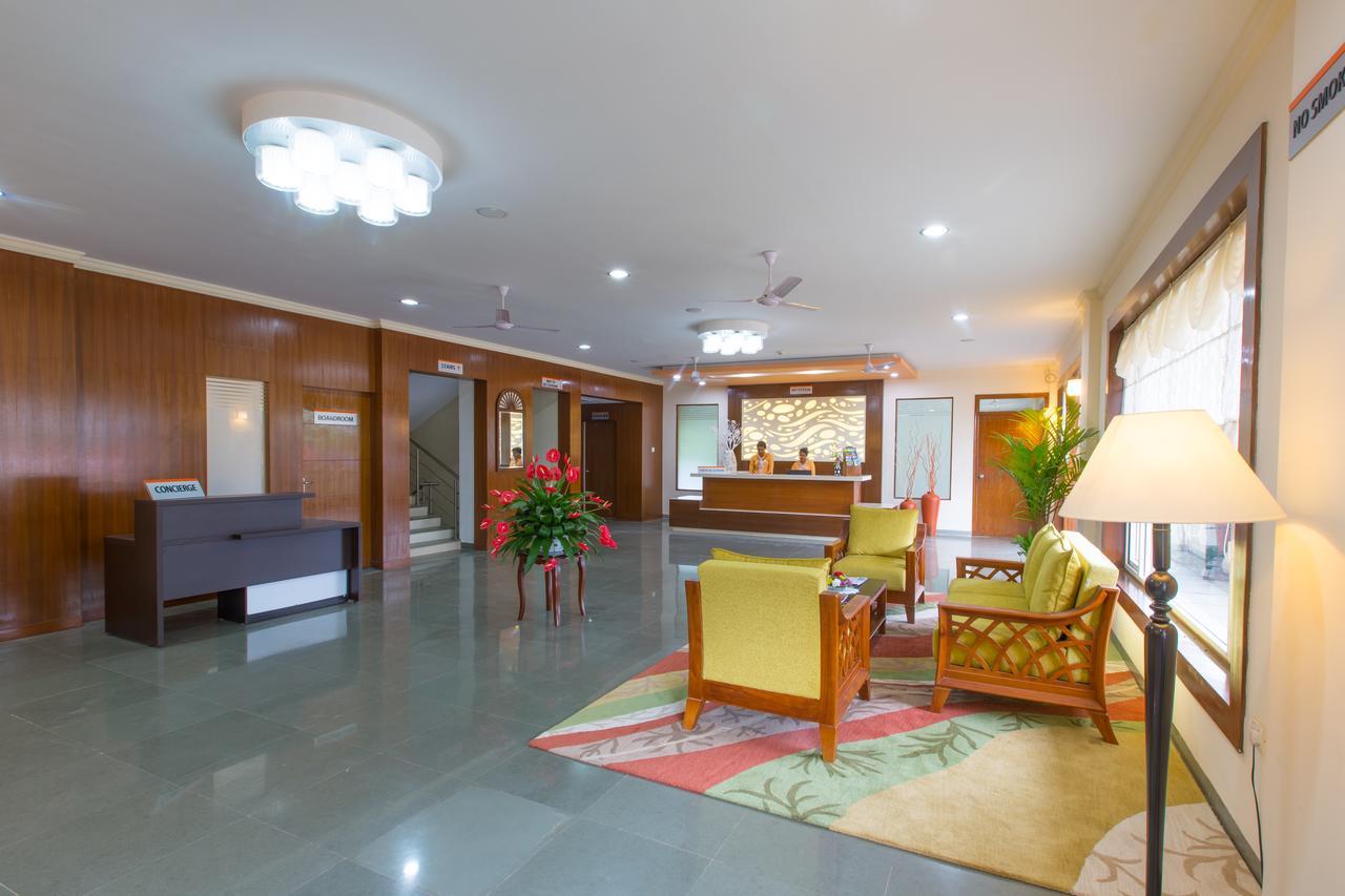 Viva Hotel Near Madgaon Railway Station Exteriör bild