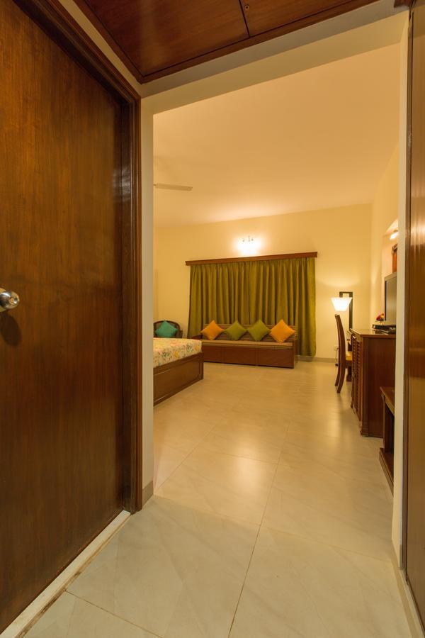 Viva Hotel Near Madgaon Railway Station Exteriör bild