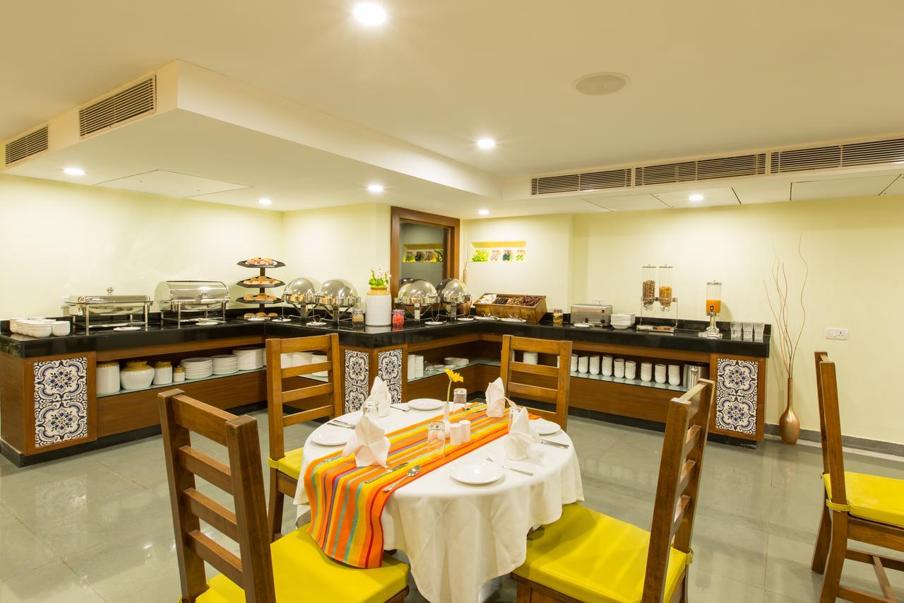 Viva Hotel Near Madgaon Railway Station Exteriör bild